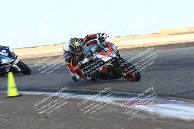 media/Nov-03-2024-TrackDaz (Sun) [[44580f4982]]/B Group/120pm (Grapevine)/